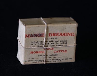 Mange Dressing; STMEA:82.A.48.1