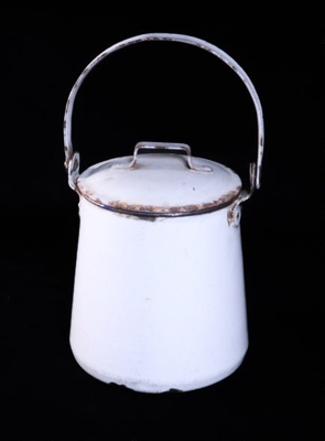 Milk can; STMEA:76.A.65.1