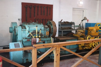 Lathe

Heavy Duty Engine; Denham's Engineering Co Ltd; c.1949; STMEA:1988-8