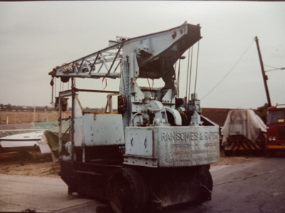 Crane being moved. CraneCrane & Mobile; Ransomes and Rapier Ltd.; pre-war; STMEA:1989-36.1