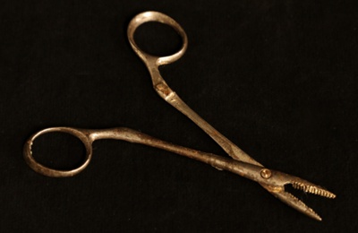 Artery forceps; 1939; STMEA:A.4062