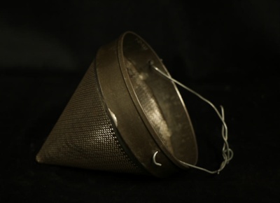 Honey Sieve; STMEA:1991-17.5