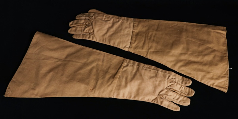Gloves; Southcombe Bros.LTD; STMEA:2006-14b
