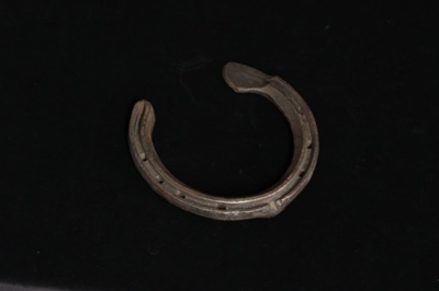 Horseshoe
; STMEA:2002-15.2