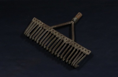 Clover Rake; STMEA:A.296