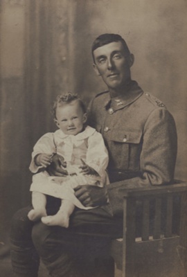 Photograph [Walter Wassell with daughter June]; Mora Studio, The (Gore); 1910s; MT2011.185.242