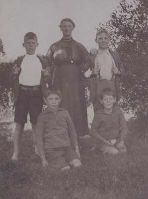 Photograph [Woman and four boys]; unknown photographer; 1920s-1940s; MT2011.185.265.2