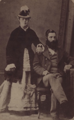 Photograph [Unidentified Couple, Ferndale]; Gerstenkorn, Karl Andreas (Invercargill); 1891-1906; MT2011.185.218