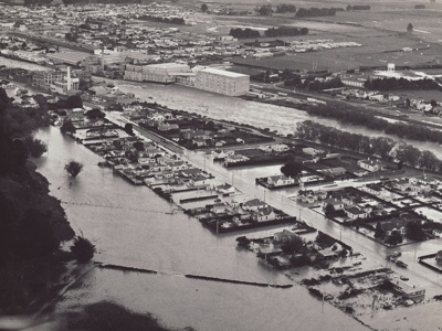Photograph [1978 Flood, Aerial View of North Mataura]; Henderson, Keith Raymond; 1973; MT2017.18.6 