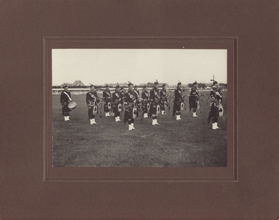 Photograph [Mataura Kilties Pipe Band]; unknown photographer; 1930-1950; MT2014.36.23 