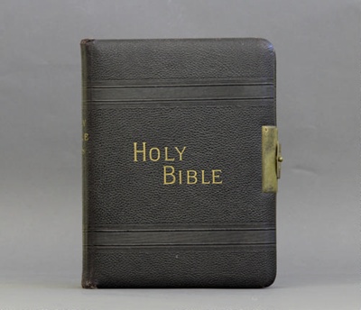 Bible [Mataura Masonic Lodge]; Oxford University Press; 1880-1909; MT1999.164