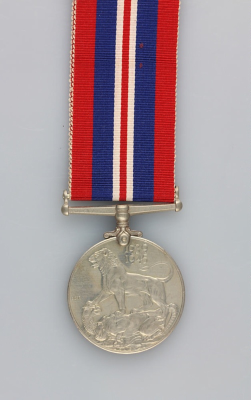 Medal, War Medal 1939-1945; New Zealand Government; 1945-1955; MT2014 ...