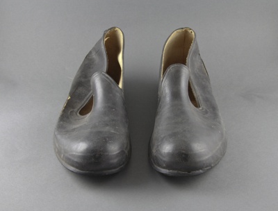 Footwear, Galoshes; unknown maker; [?]; MT1994.114.1