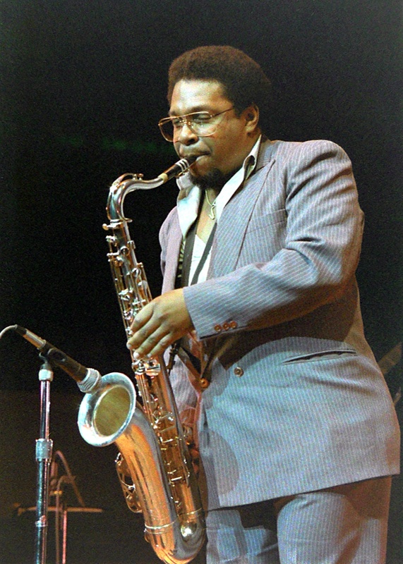 SAXOPHONE PLAYER EDGAR SYNIGAL ONSTAGE AT BB KING CONCERT, FAIRFIELD ...