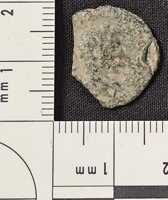 Broken base denarius of Elagabalus; AD 220; 1932.6282