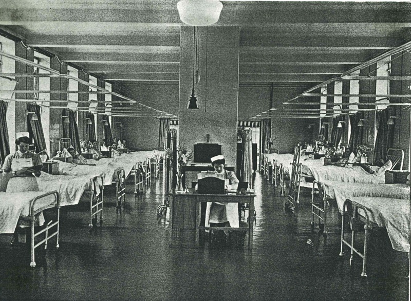 Photocopy of a photograph: Ward at Lister Hospital; Early 1900s; 2022. ...