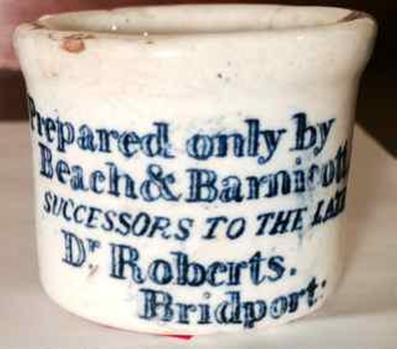 レアBeach & Barnicot Poor Man's Friend 陶器 Poor Man's Friend Ceramic Pot; Dr. Giles Roberts; 1860-1885