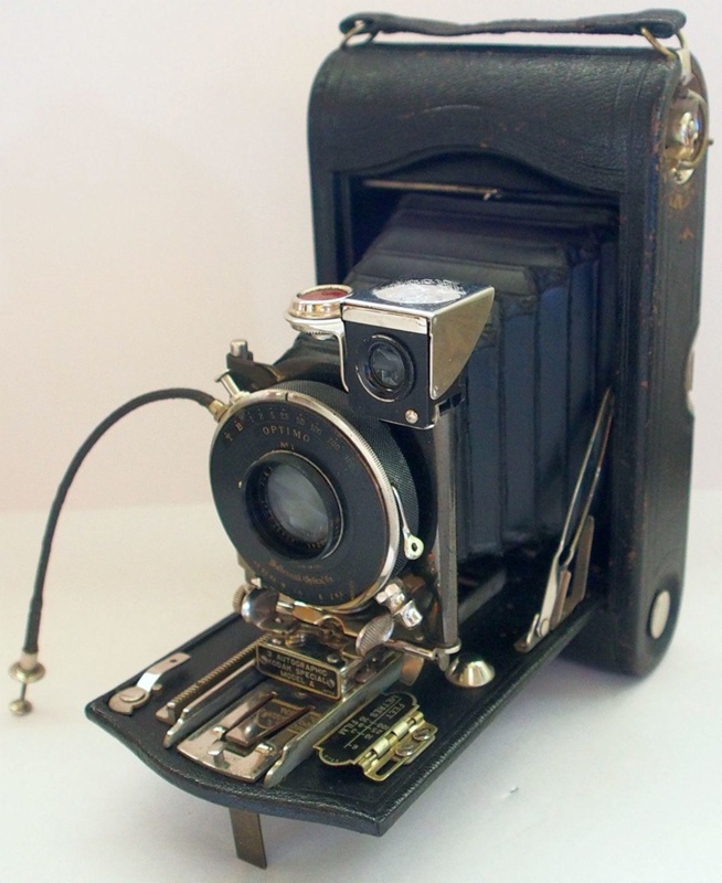 No. 3 Autographic Kodak Special Model A camera; Eastman Kodak Company