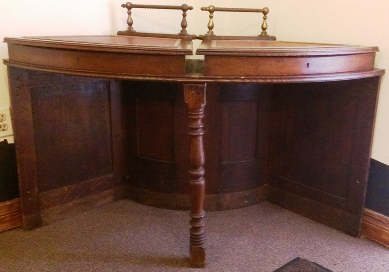 Old English Bankers desk set; F090100814 eHive