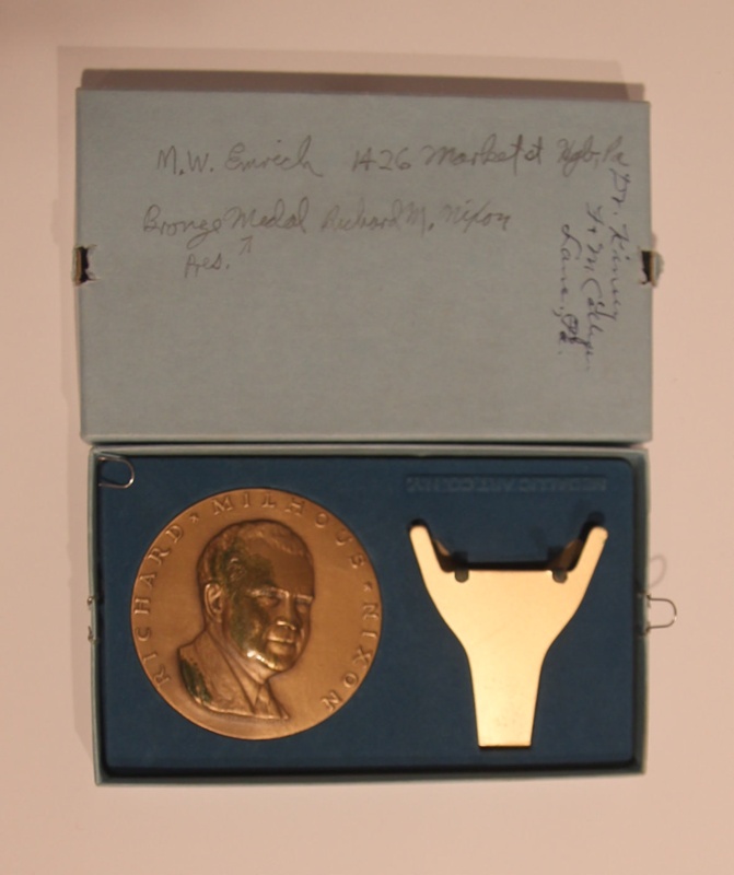 リチャード M・ニクソン公式大統領就任記念メダル Richard Nixon Inaugural Medal; Ralph J. Menconi (1915-1972); 1969