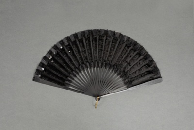 Folding Fan; Le Guen, Sylvain; 20th century; LDFAN2025.9