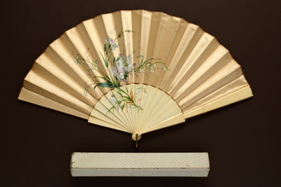Folding Fan & Box; c. 1870-80; LDFAN2005.28