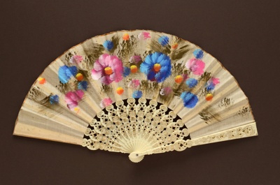 Folding Fan; c.1960; LDFAN1994.37