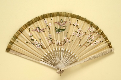 Folding Fan; c. 1910; LDFAN2006.44