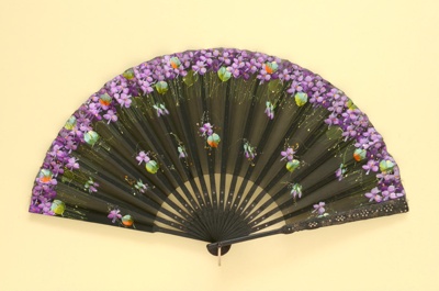 Folding Fan; c. 1910; LDFAN2009.56