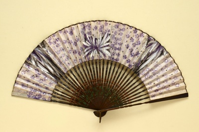 Folding Fan; c. 1920s; LDFAN1994.160