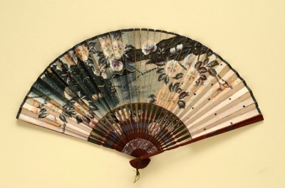 Folding Fan; c. 1925; LDFAN2009.15