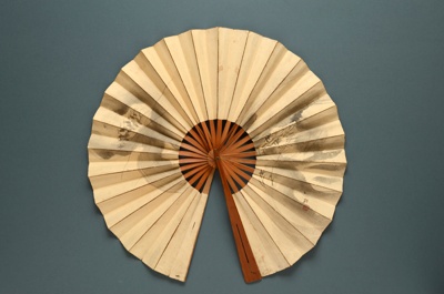 Cockade fan leaf - no sticks Japan, c. 1900; LDFAN2003.347.Y