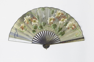 Wooden fan with printed paper leaf marked Garnier Perroncel; c. 1900; LDFAN2015.72