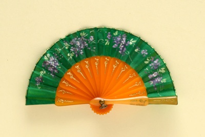 Folding Fan; c. 1920; LDFAN1994.204