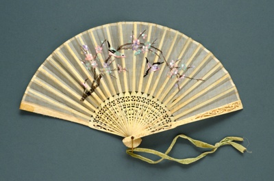 Folding Fan; c. 1920; LDFAN1999.8