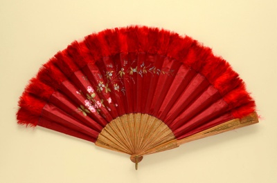 Folding Fan; 1880s; LDFAN2003.277.Y