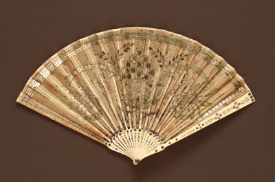 Folding Fan; c. 1805; LDFAN2005.21