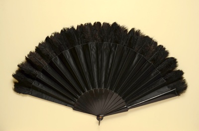 Folding Fan; c. 1890; LDFAN1989.30