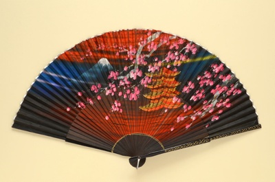 Folding Fan; c. 1920; LDFAN1996.18