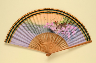 Folding Fan; c. 1920s; LDFAN2003.349.Y