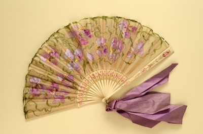 Folding Fan; c. 1900; LDFAN2011.136