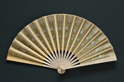 Folding Fan; c. 1930; LDFAN1994.51