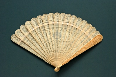 Brisé Fan; c. 1840; LDFAN2012.27