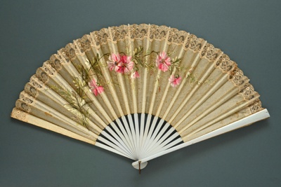 Folding Fan; c. 1916; LDFAN2011.90