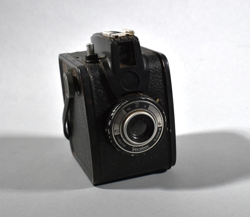 Ancienne Camera Gevaert Zoomex Argentique Made In Liechtenstein Lens France