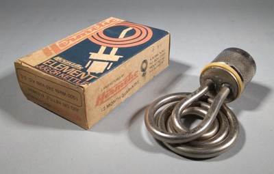 Electric jug element and box; Hermetic Ltd; 1970s; 2022.1.82