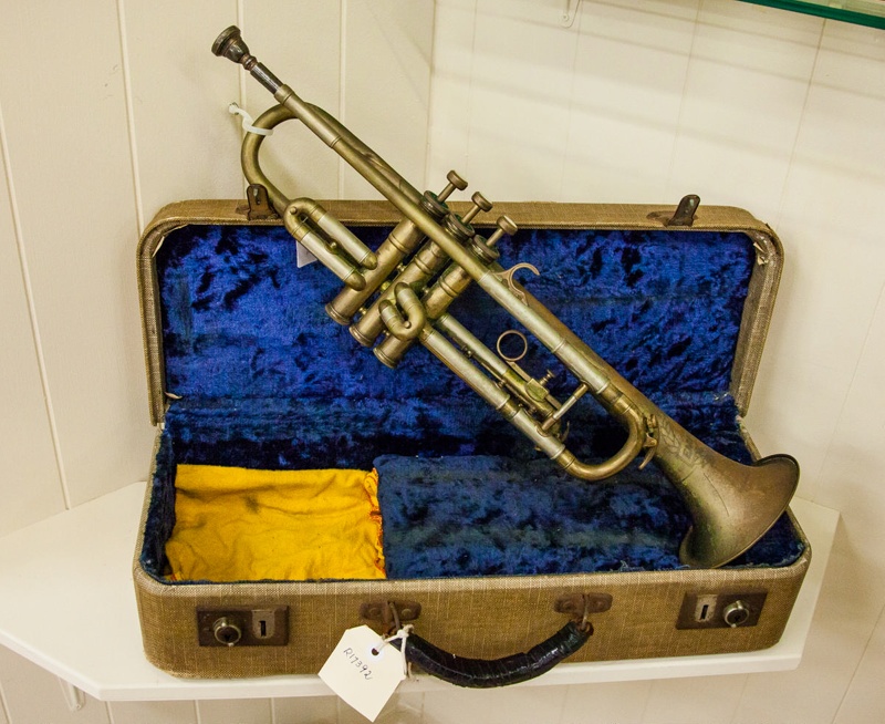 Emperor' Trumpet in case; Boosey & Hawkes; 1957; R17392 | eHive