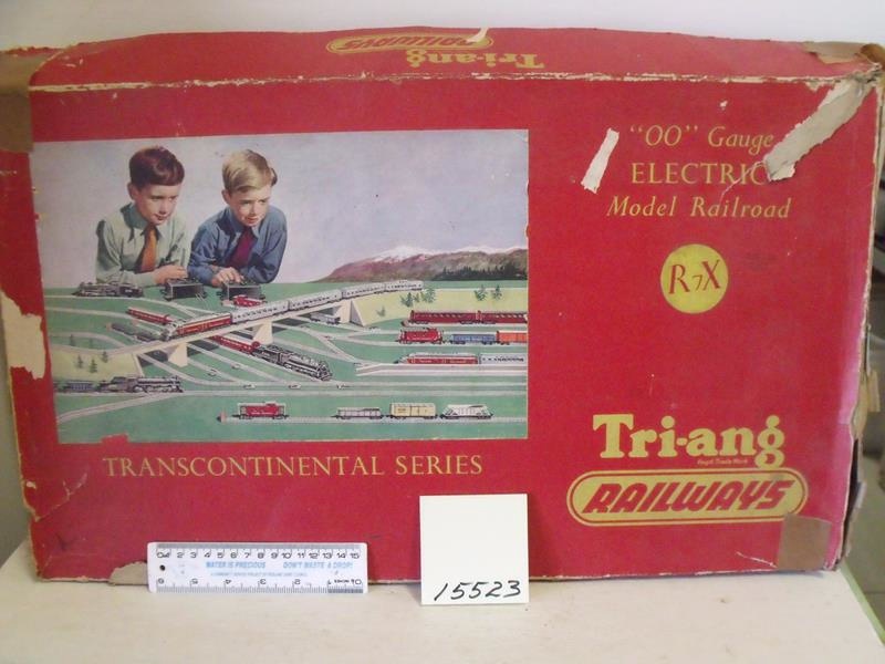 triang model train set