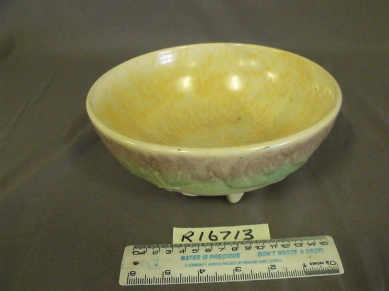 sylvac pottery bowl