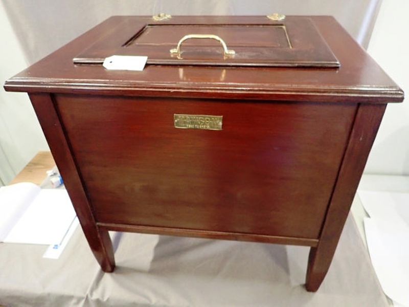 Mawson Ice Chest; MAWSON; c. 1930s; R17028 eHive